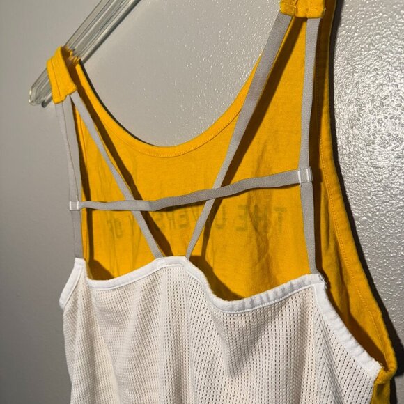 🏈Iowa Hawkeyes🏈Under Armour loose fit tank top - Picture 2 of 7